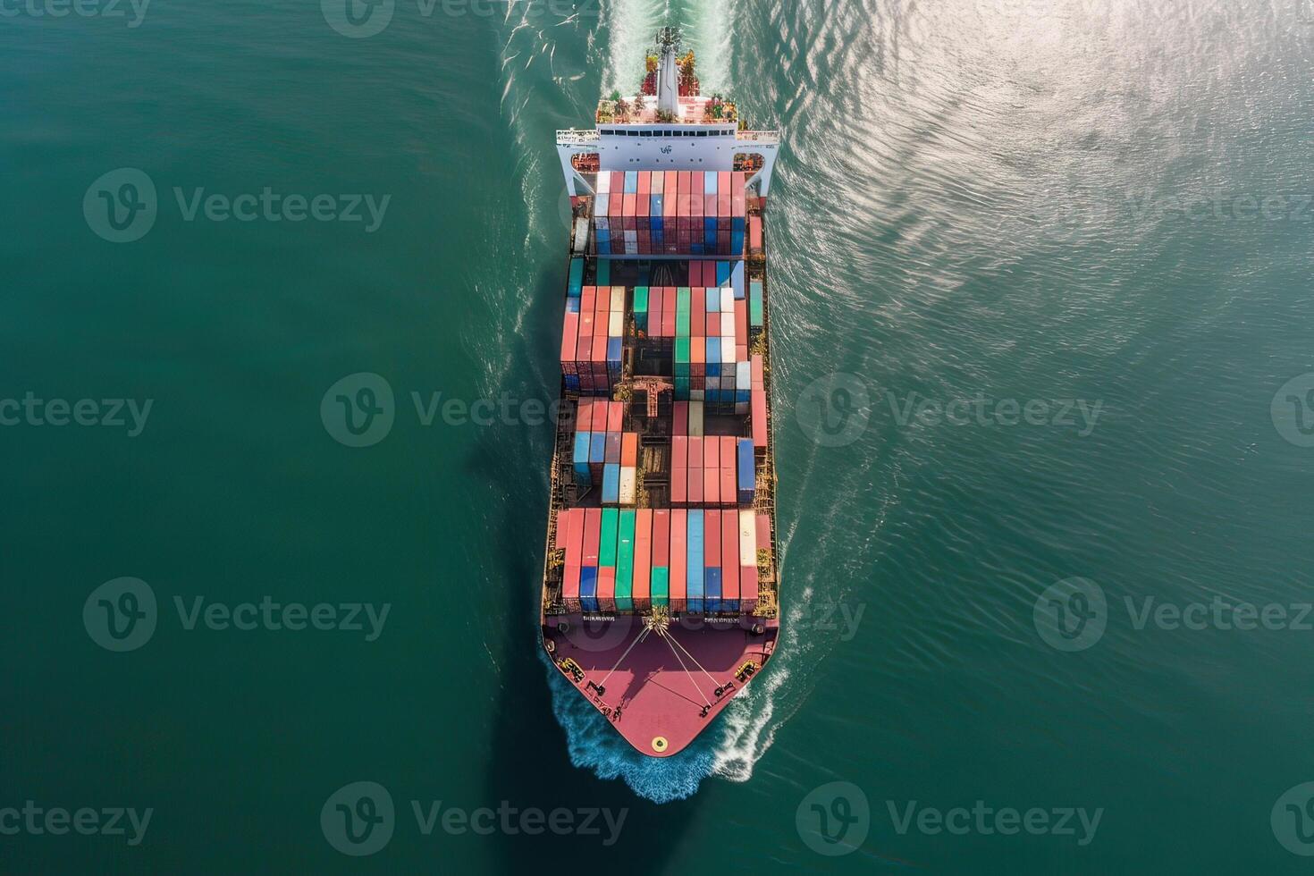 Container Schiffe Transportieren groß Ladung zu importieren und Export Waren international um das Welt, einschließlich Asien Pazifik und Europa, Meer Mittelmeer Antenne Aussicht mit Drohne Kamera. generativ ai foto