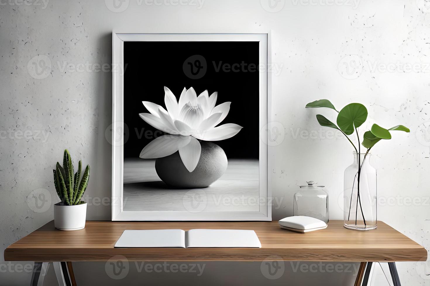 minimal Weiß Bild Rahmen Segeltuch Anzeige mit Blume im Vase foto