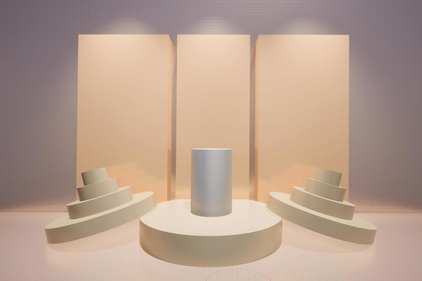 abstrakt 3d Produkte Anzeige Podium Vitrine zum Szene mit geometrisch Form. 3d Rendern mit Gold Bühne zu Show kosmetisch Produkte. Beleuchtung im Luxus Rosa Studio. foto