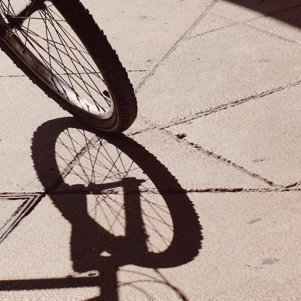 Fahrrad Schatten Silhouette, Fahrrad Transportmittel foto