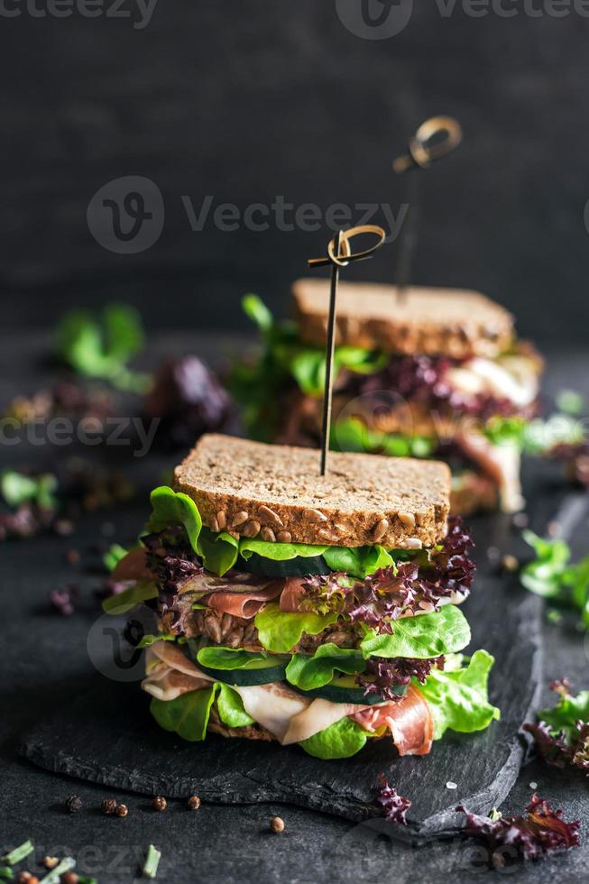 serviert Toast Sandwiches foto