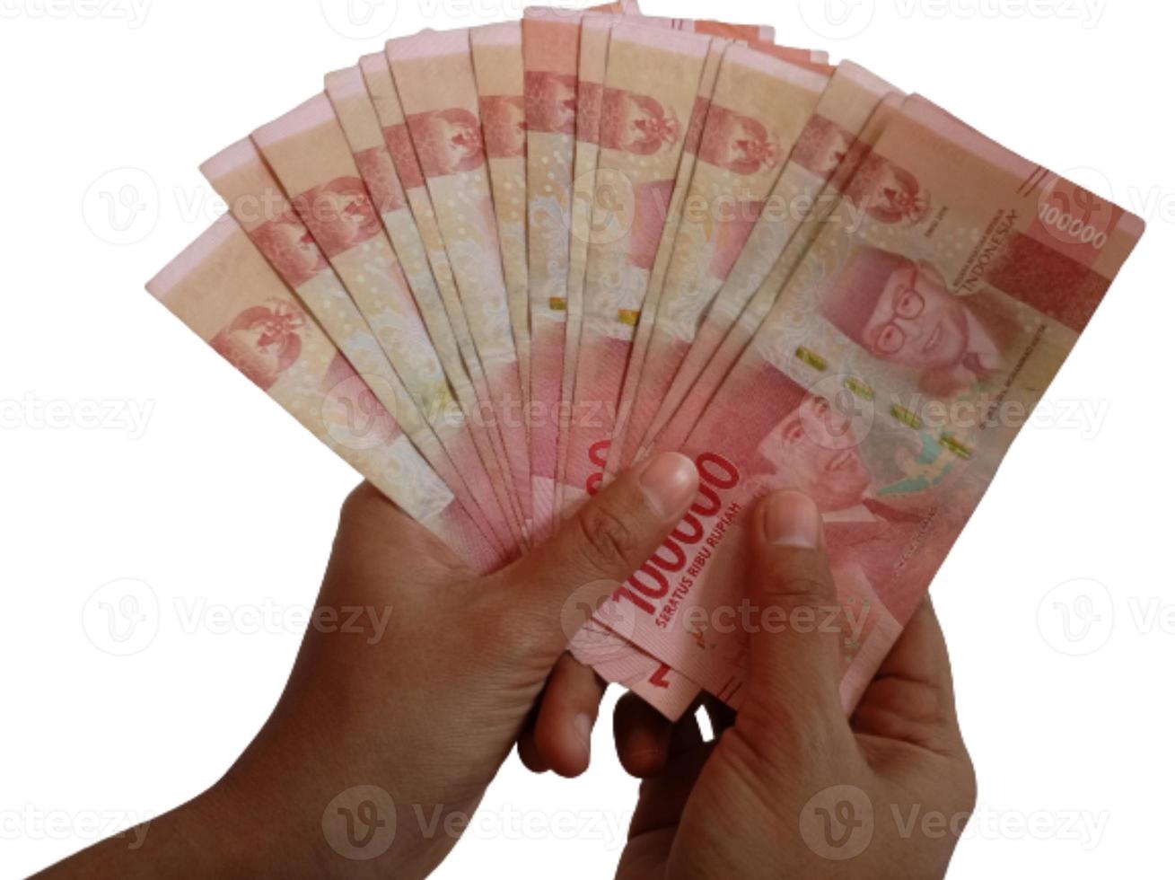 indonesisch Geld idr im das Briefumschlag mit thr Text. thr ist Urlaub Beihilfe im iedul fitri oder Lebaran foto