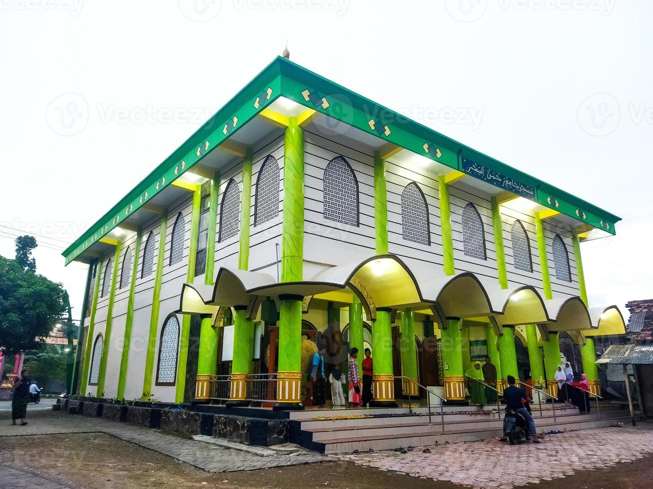 Grün Moschee von Gebäude foto