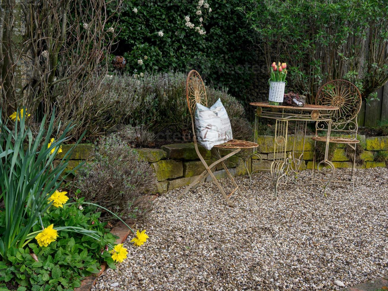 Frühlingszeit im Garten foto