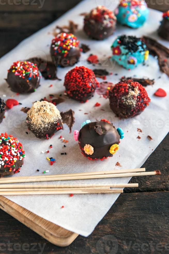 Kuchen Pops und Stöcke foto