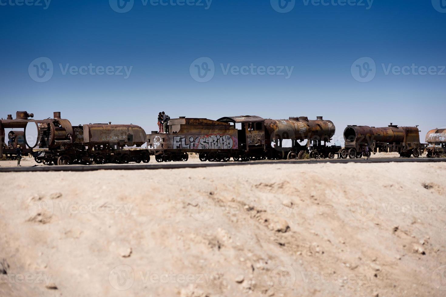 Lokomotive in der Nähe von Uyuni in Bolivien foto