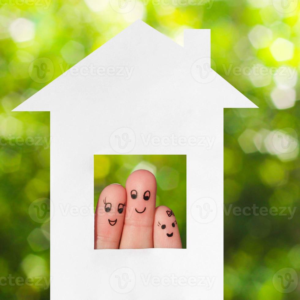 Finger Kunst von ein Familie. Familie suchen aus von Haus foto