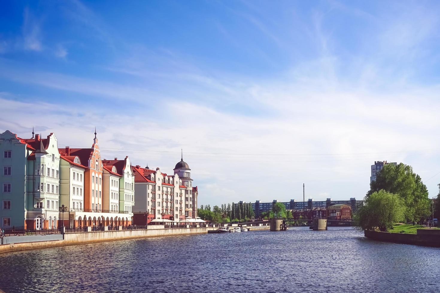 Stadtlandschaft mit Blick auf Architektur und Sehenswürdigkeiten. foto