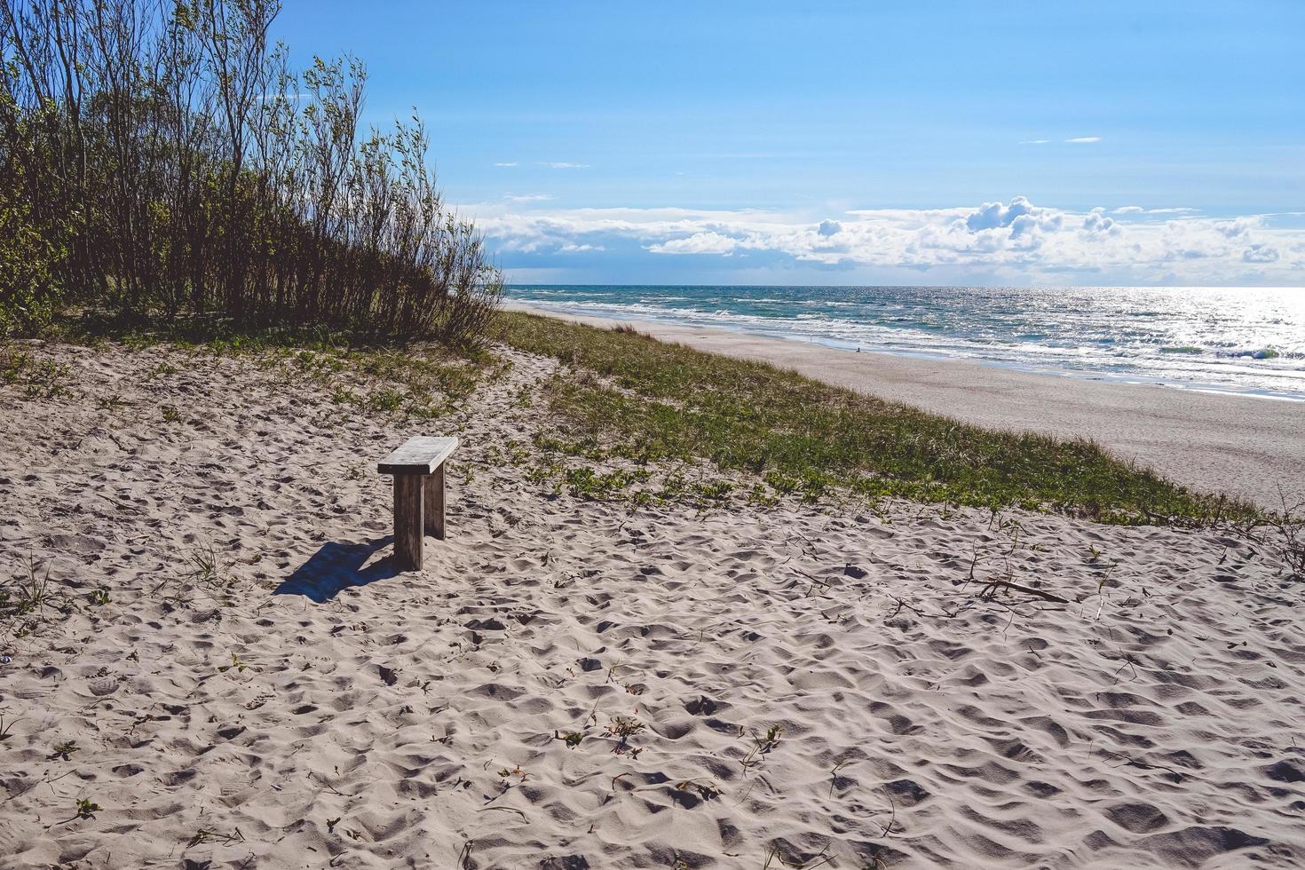 Seelandschaft mit Küste am kuronischen Spieß foto