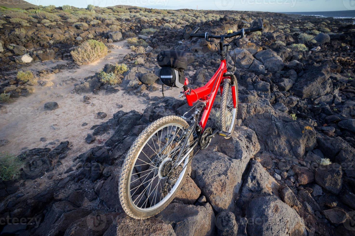 ein Berg Fahrrad foto