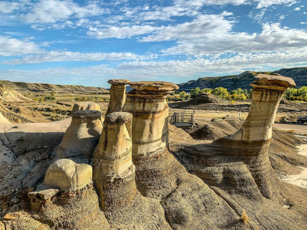 das Hoodoos in der Nähe von drumhellar, alberta foto