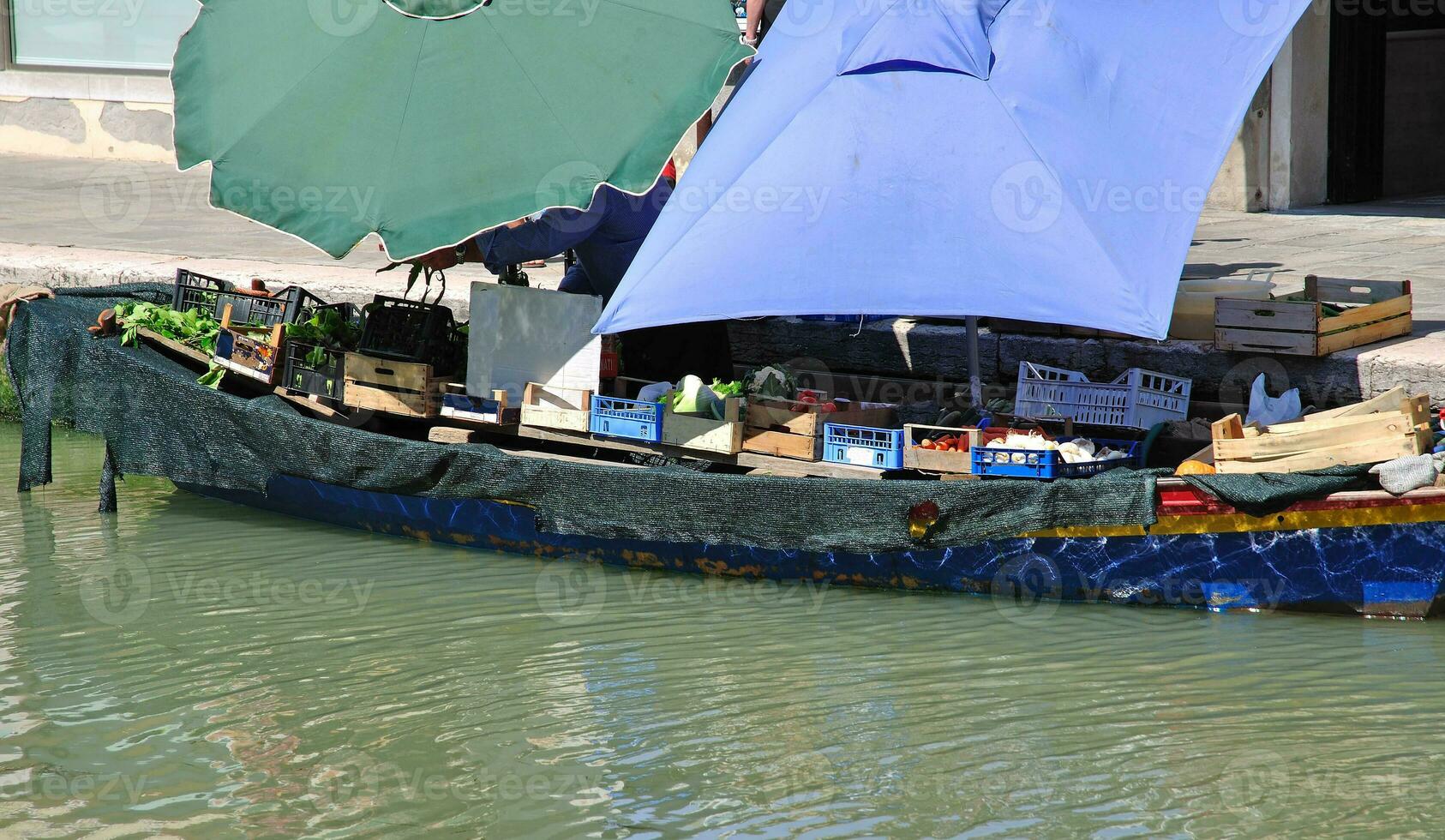 Gemüsehändler auf Murano, Lagune von Venedig, Adria Meer, Venetien, Italien foto