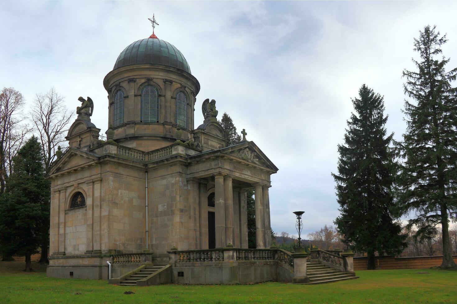 klingerovo Mausoleum im Tschechisch Republik foto