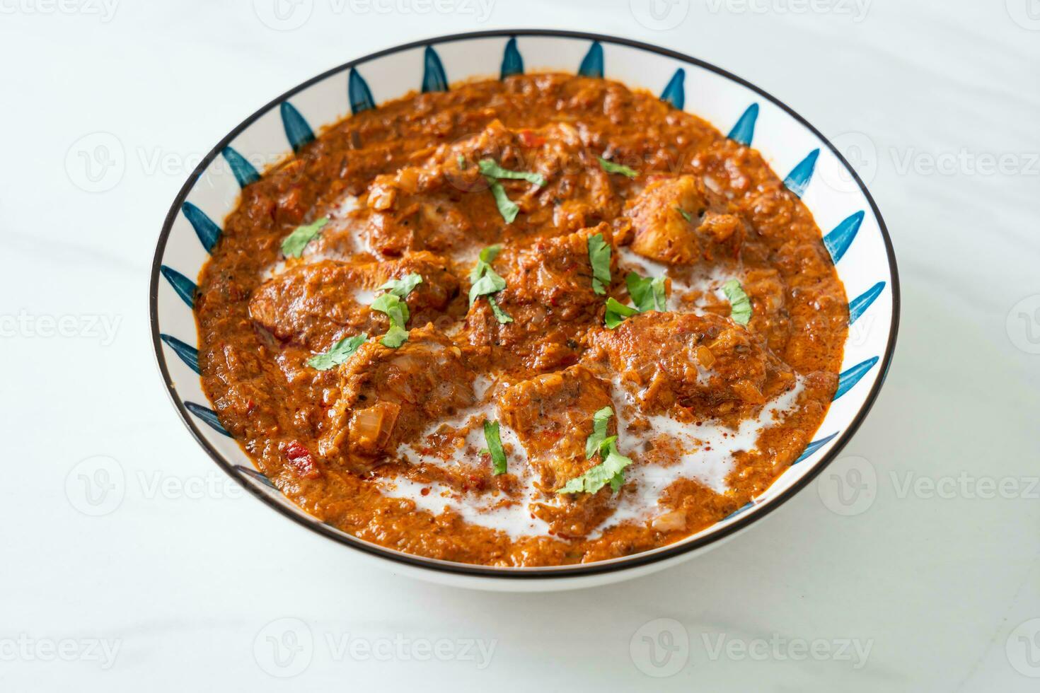 Chicken Tikka Masala würziges Curry-Fleisch essen foto