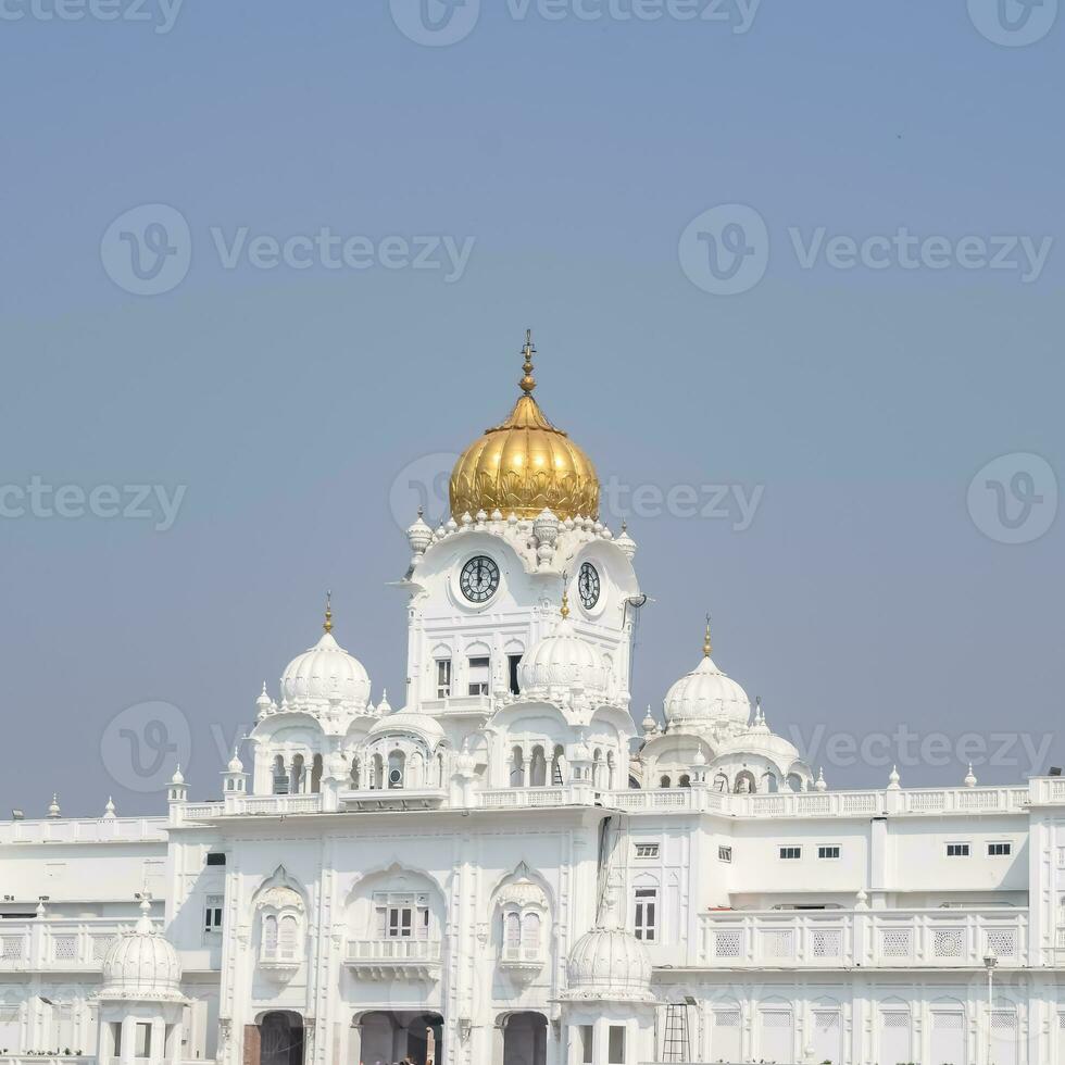 Aussicht von Einzelheiten von die Architektur Innerhalb golden Tempel - - Harmandir sahib im Amritsar, Punjab, Indien, berühmt indisch Sikh Wahrzeichen, golden Tempel, das Main Heiligtum von sikhs im Amritsar, Indien foto