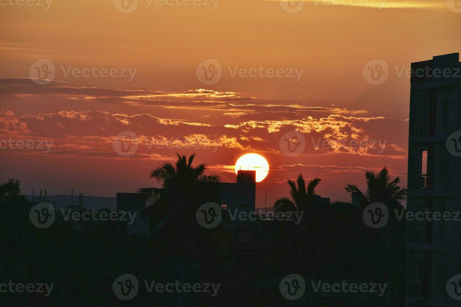 Schönheit der aufgehenden Sonne foto