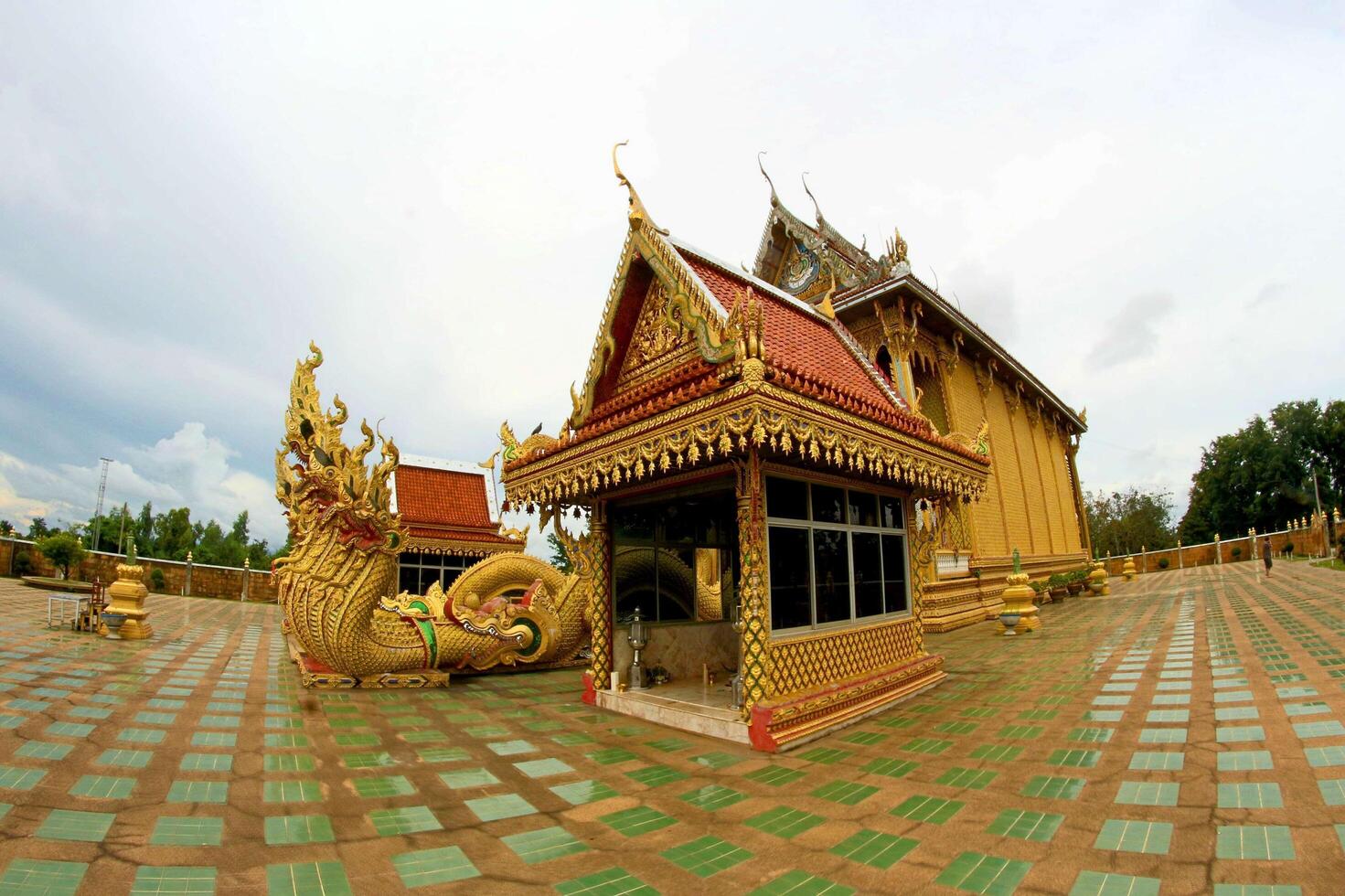 Wat Sri Bueng Brötchentempel, Srisaket, Thailand foto