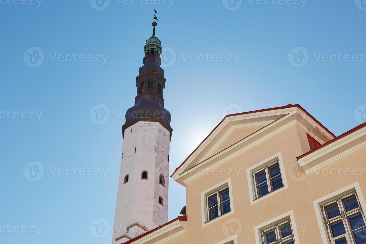 Innenstadtarchitektur der Altstadt von Tallinn in Estland foto