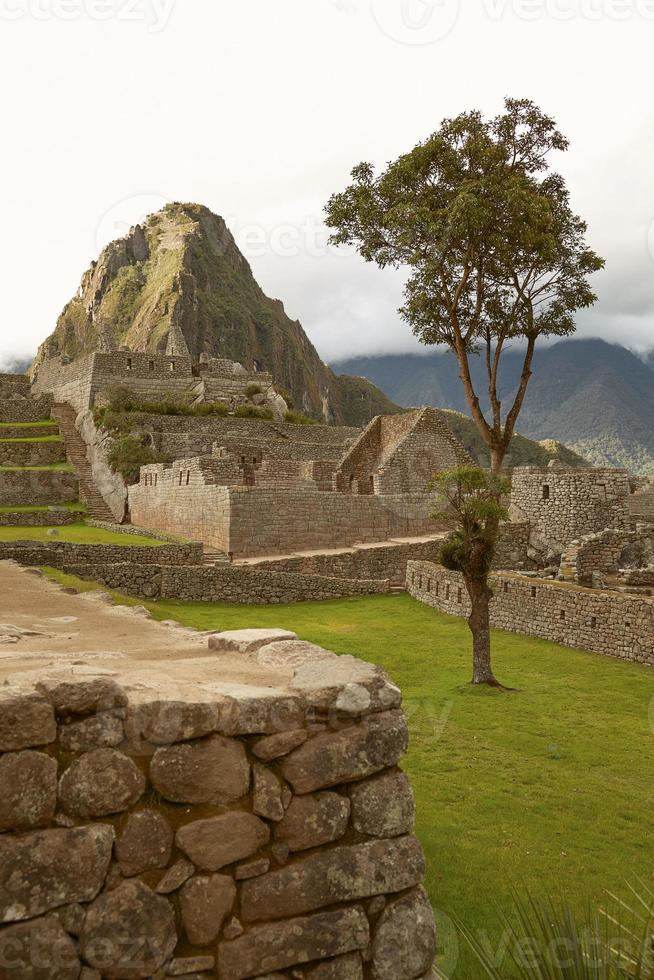 Ruinen der verlorenen Inka-Stadt Machu Picchu und Wayna Picchu in der Nähe von Cusco in Peru foto