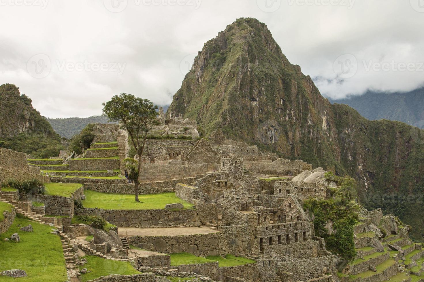 Ruinen der verlorenen Inka-Stadt Machu Picchu und Wayna Picchu in der Nähe von Cusco in Peru foto