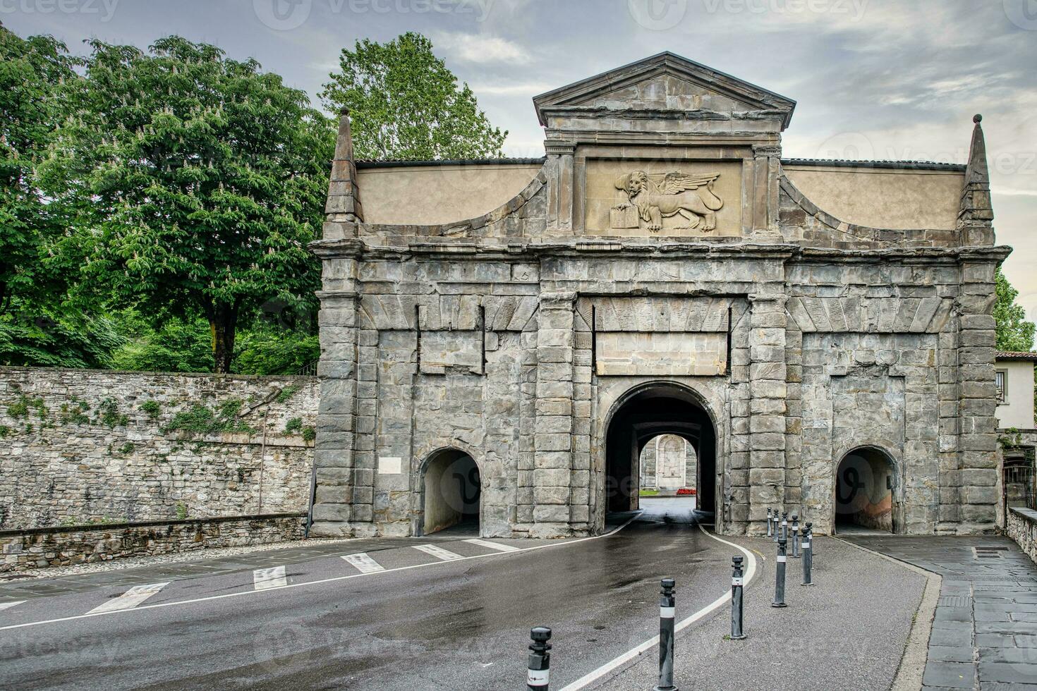 porta sant Agostino Eingang zu das citta alta Bergamo foto