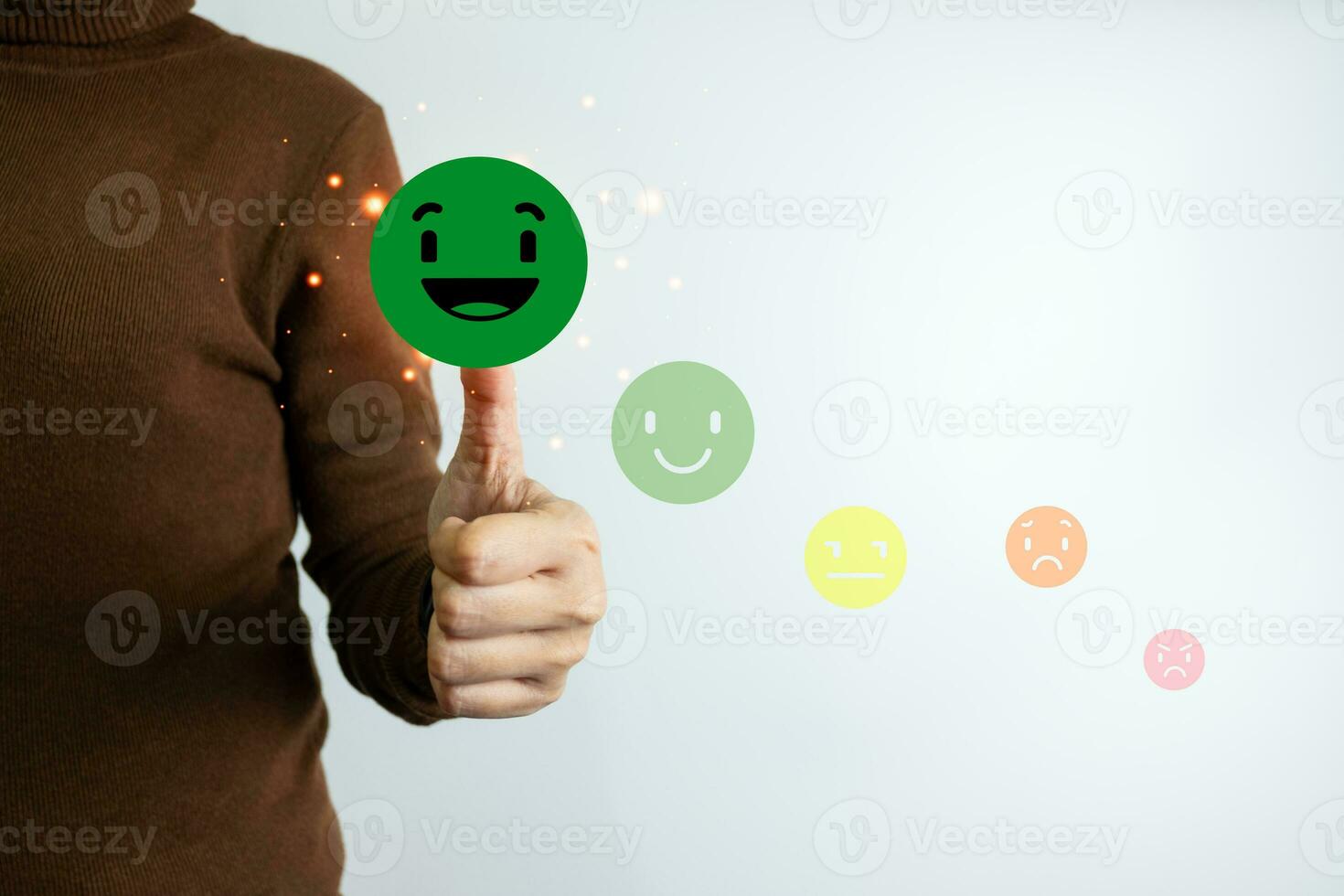 Kunde Befriedigung Konzept, Klient ist zufrieden mit drücken das Smiley Gesicht Symbol, Ausgezeichnet Service, beeindruckt mit Pflege, höchste Bewertung und Punktzahl, gut Feedback von Benutzer. foto