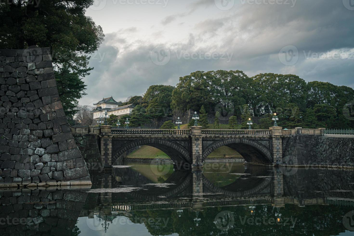 edo schloss in tokyo, japan im winter foto