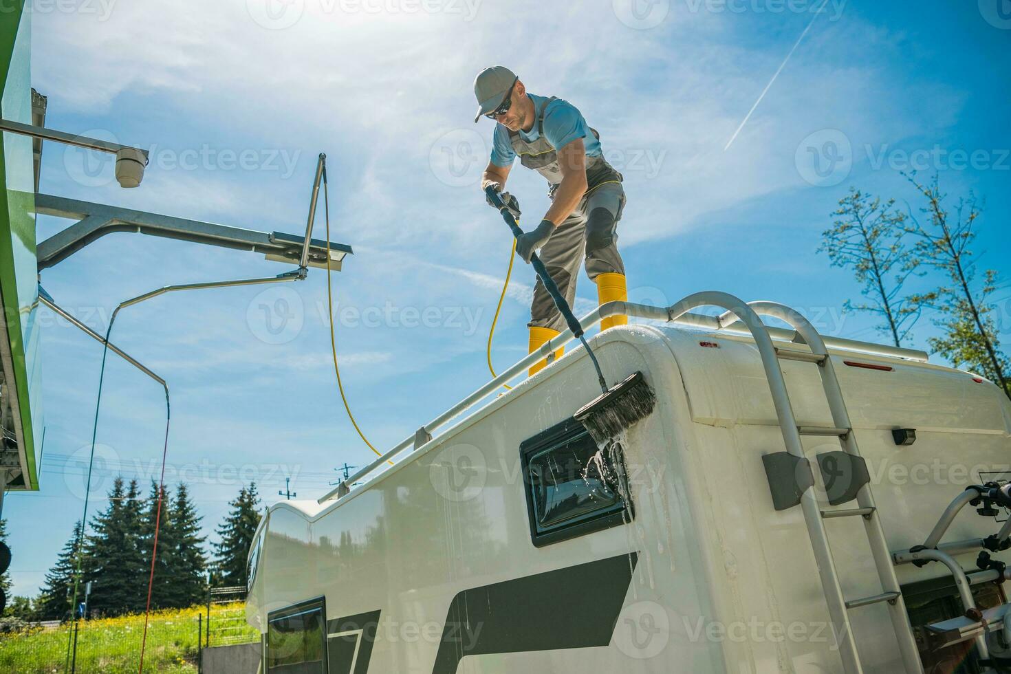 Wohnmobil van nach der Reise Waschen foto