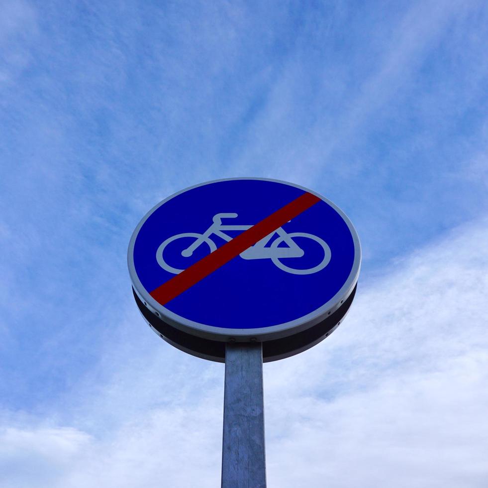 Fahrradverkehrssignal auf der Straße foto