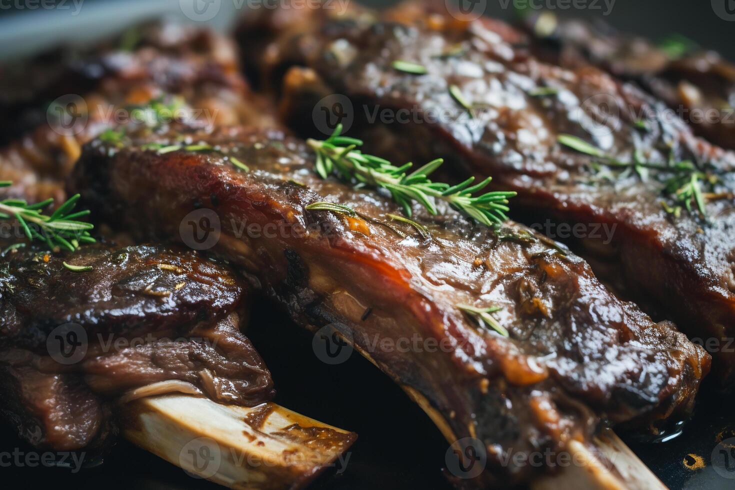 saftig Rippen Grill serviert mit Grün Gewürze. Sommer- Grill Mahlzeit mit lecker frisch Fleisch auf das Rippe Knochen. generiert ai. foto