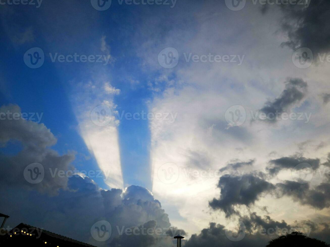 natürlich könnte mit Blau Himmel Hintergrund foto