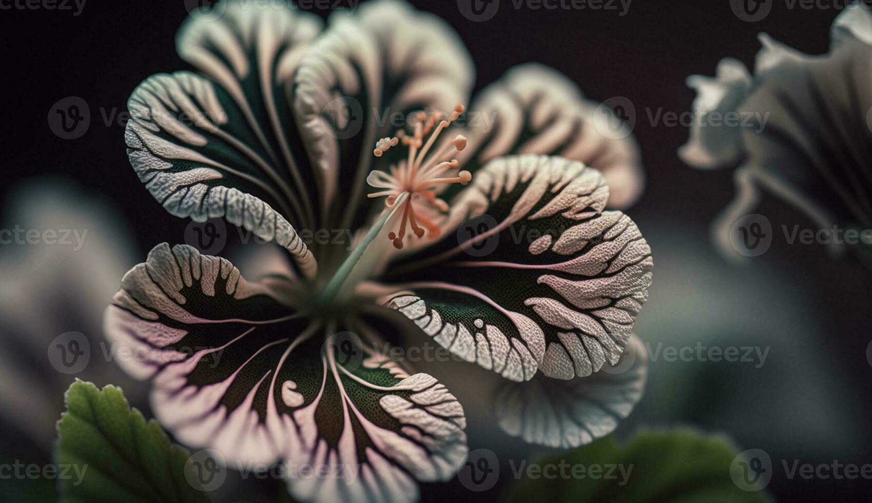 frisch Grün Blätter mit zart lila Blüten generiert durch ai foto