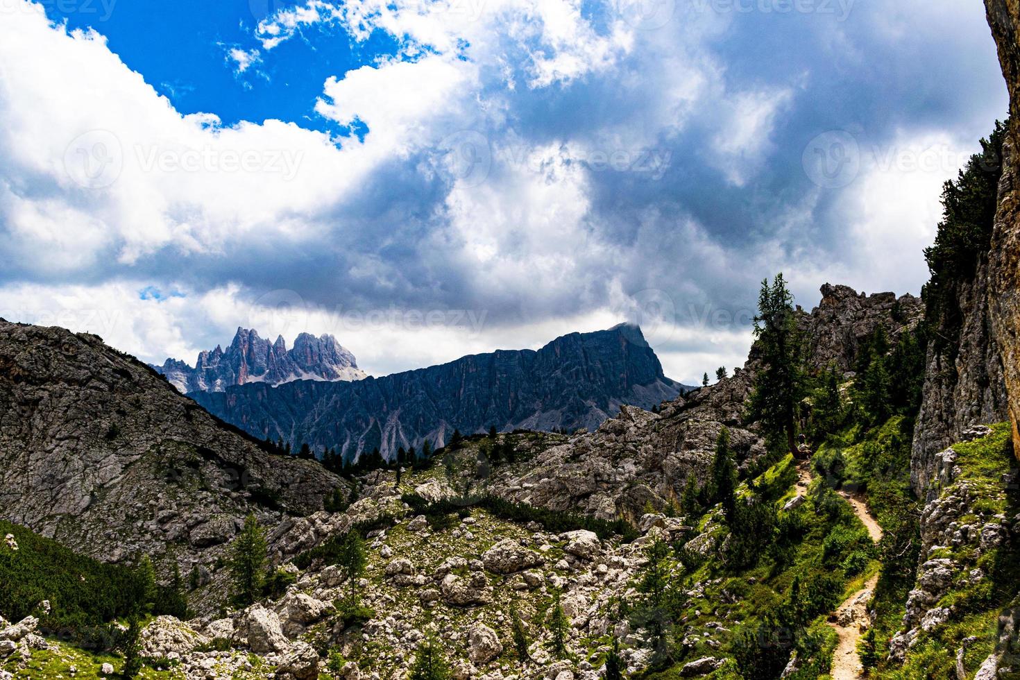 Wandern in den Dolomiten foto