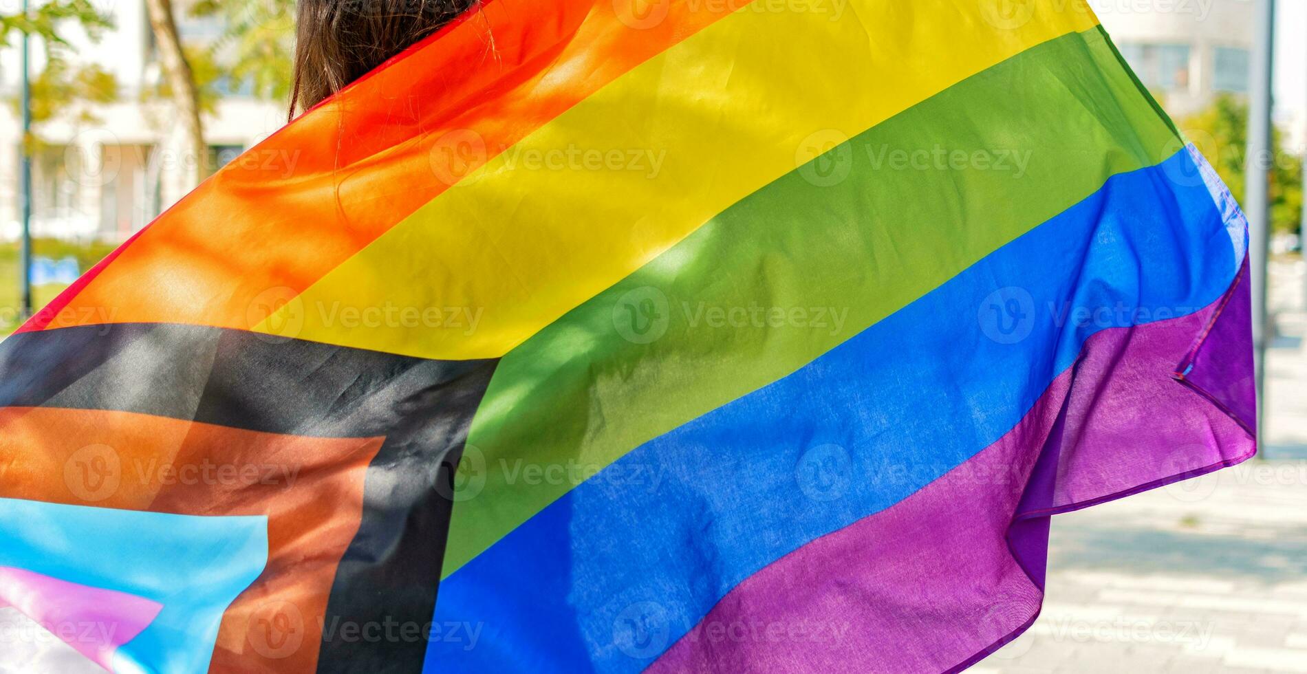 Fortschritt Stolz Regenbogen Flagge. foto