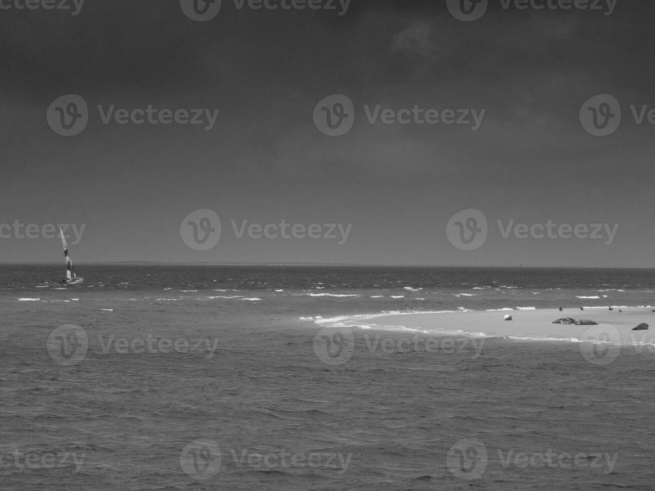 das Insel von borkum im das Deutsche Norden Meer foto