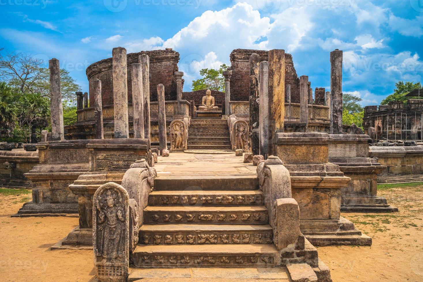 heiliges viereck in polonnaruwa antike stadt sri lanka foto