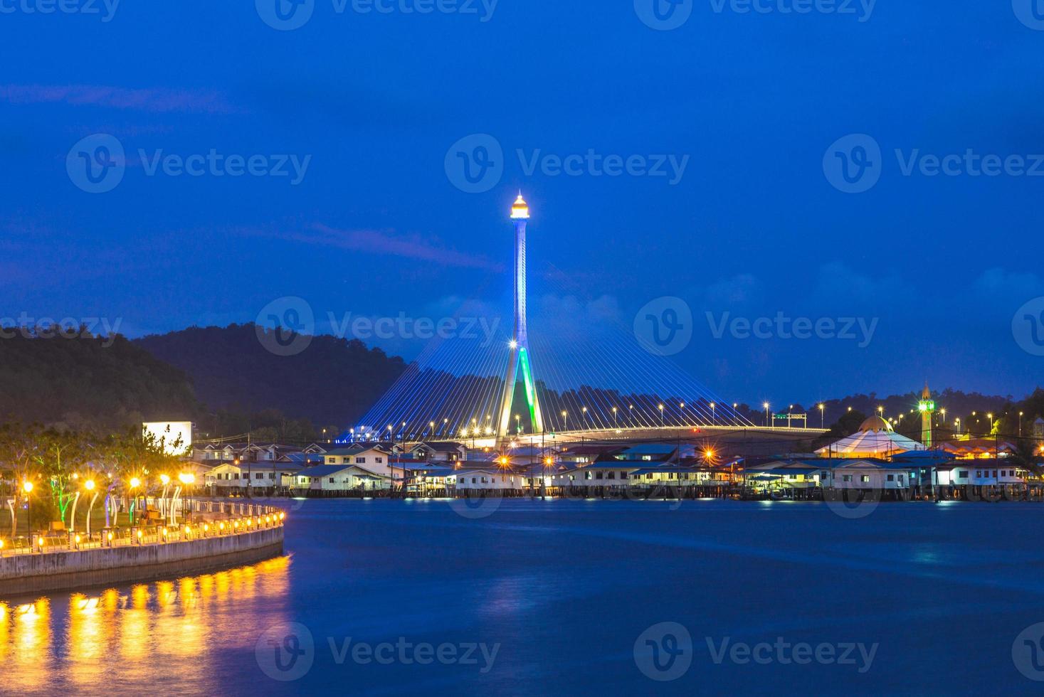 Sungai Kebun Brücke in Bandar Seri Begawan Brunei foto