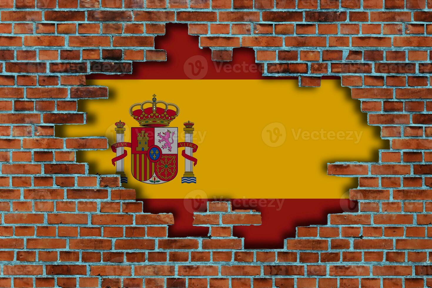 3d Flagge von Spanien hinter das gebrochen alt Stein Mauer Hintergrund. foto