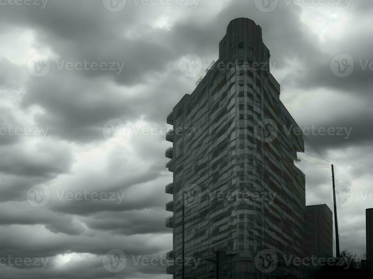 ein Jahrgang alt Gebäude mit dunkel Wolken im das Himmel, ai Generation. foto