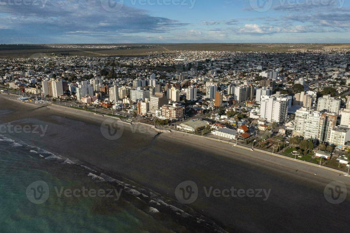 puerto madryn Stadt, Eingang Portal zu das Halbinsel Wald natürlich Reservieren, Welt Erbe Grundstück, Patagonien, Argentinien. foto