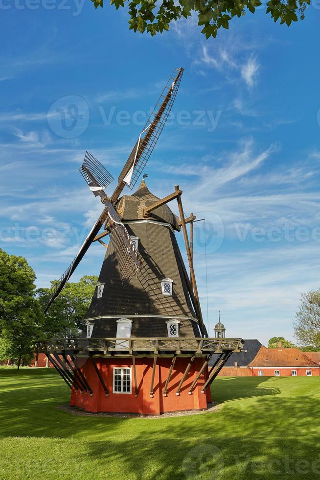 Windmühle in der historischen Festung Kastellet in Kopenhagen, Dänemark foto