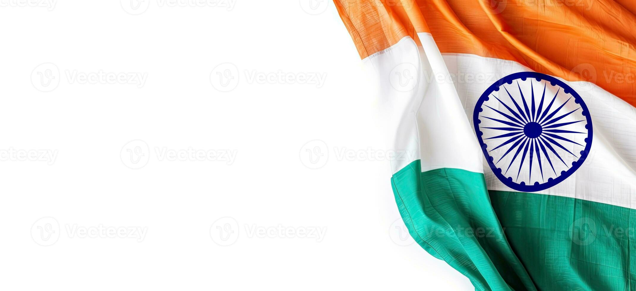 dreifarbig indisch Flagge von Unabhängigkeit auf Weiß Hintergrund mit Kopieren Raum foto