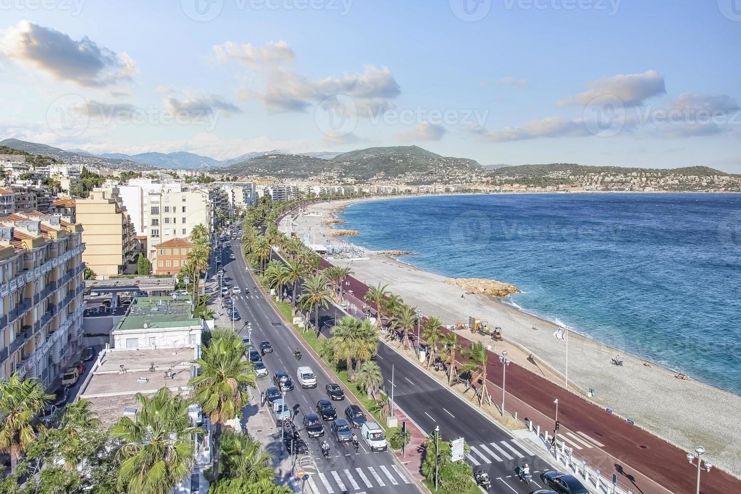 Promenade des Anglais in der Stadt Nizza im Sommer foto