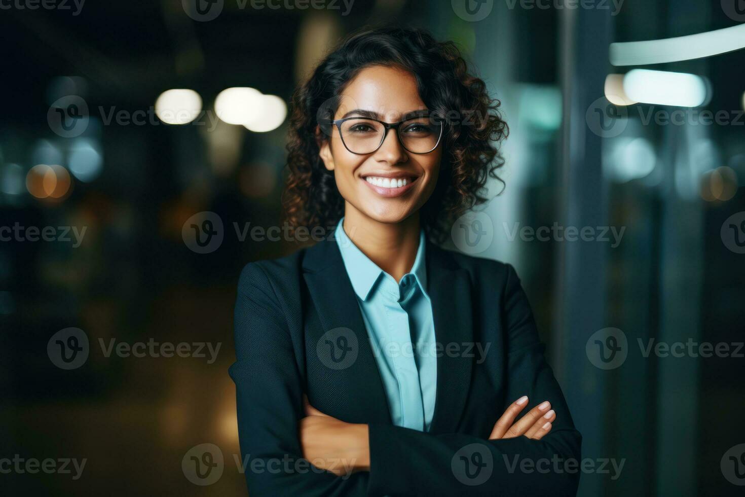 schließen oben von ein Fachmann Geschäft Frau Porträt auf verwischen Hintergrund. Geschäft Manager Konzept. ai generiert foto