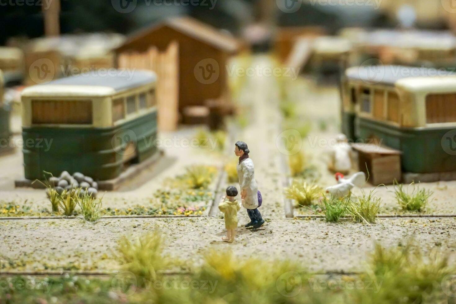 japanisch Miniatur Modelle von 1800er Jahre uralt Arbeiter Lager und japanisch Menschen im Täglich Leben. Show im das Osaka Museum von Geschichte, Osaka Präfektur, Japan. foto