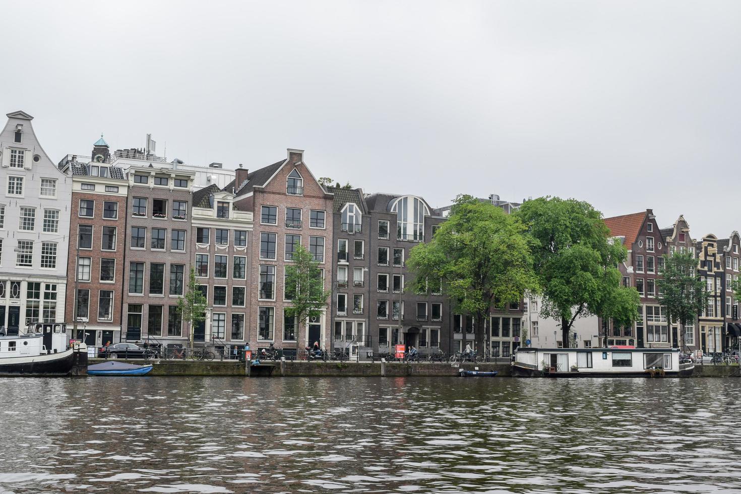 das schöne amsterdam im juni foto