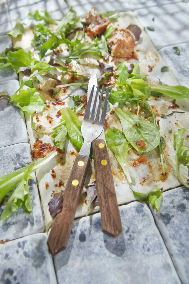 wurden Reste nach ein Mahlzeit foto