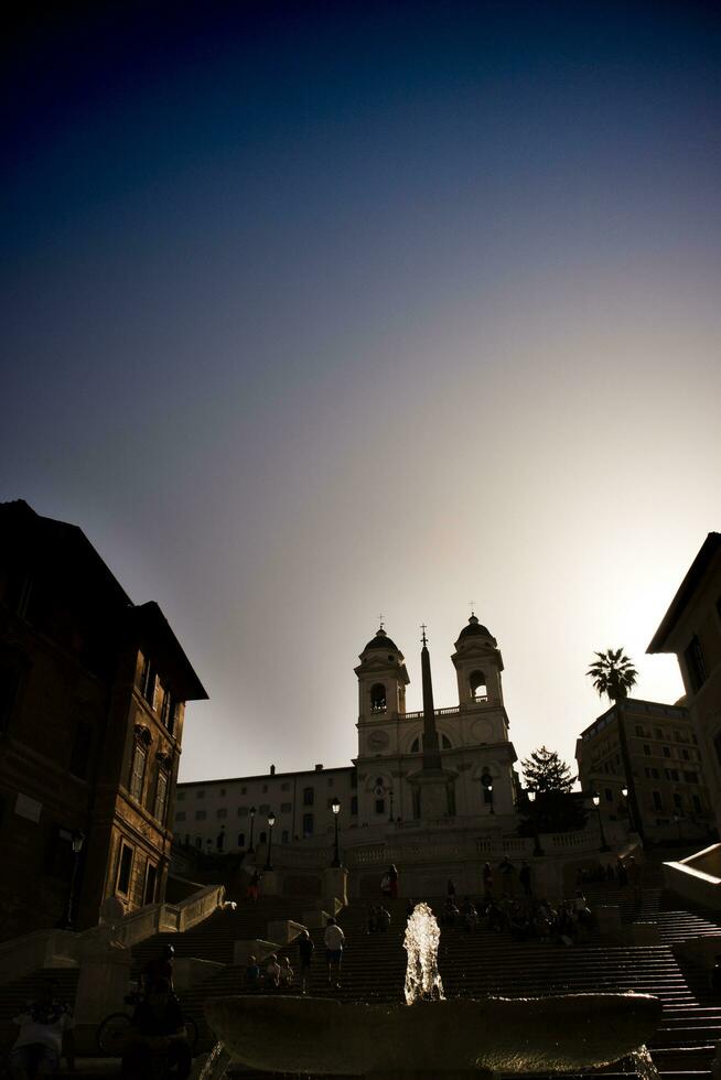 Platz von Spanien im Silhouette foto