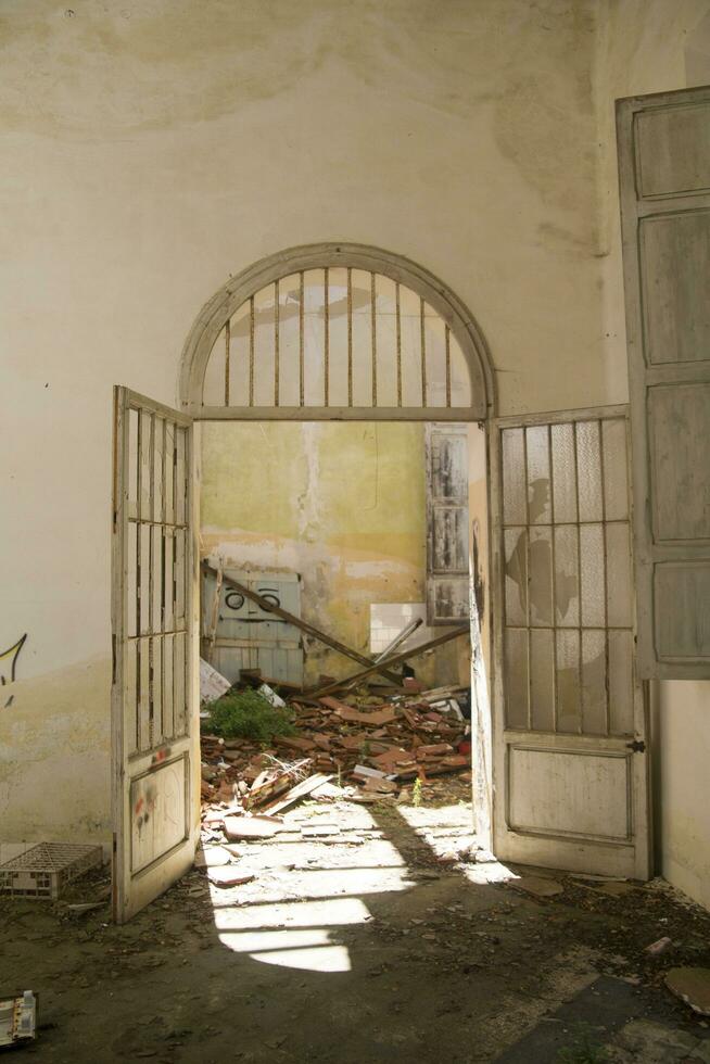 Überreste von verlassen Krankenhaus foto