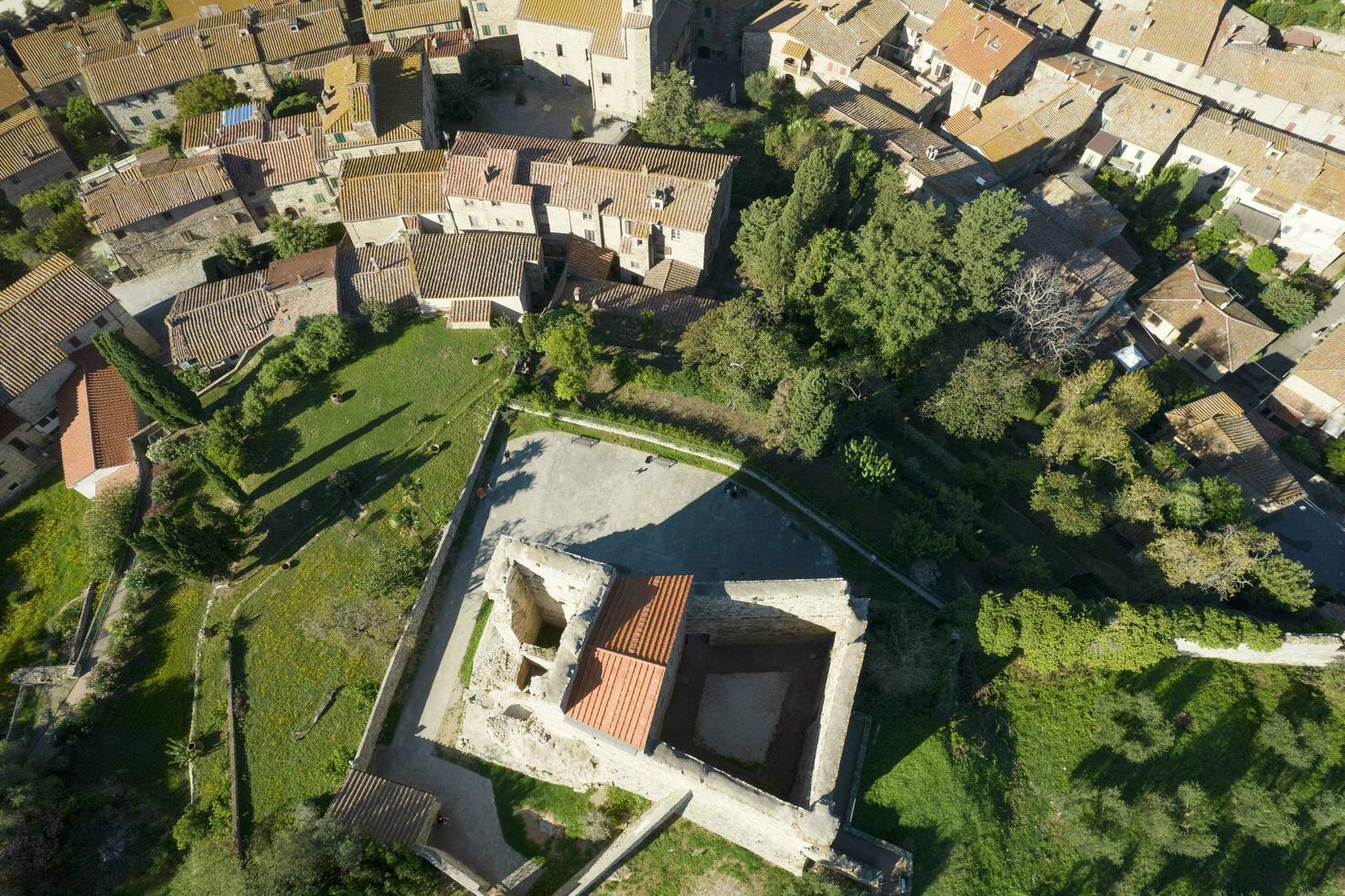 das klein Festung von suvereto Toskana Italien foto